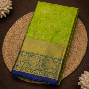Elegant Green Saree with Floral-Vine Pattern & Peacock Zari Pallu